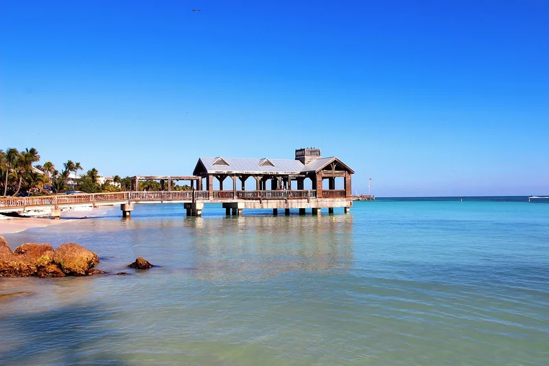 Wie lang ist die Brücke von Miami nach Key West?