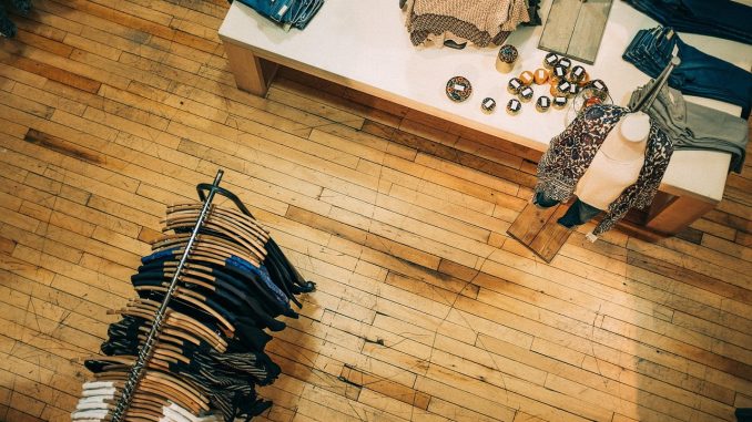 children's clothing trend entdecken sie die neuesten trends in der kinderbekleidung! von farbenfrohen styles bis hin zu bequemen stoffen, hier finden sie die perfekten outfits für ihre kleinen. stil, komfort und kreativität vereint für die modebewussten kids von heute.