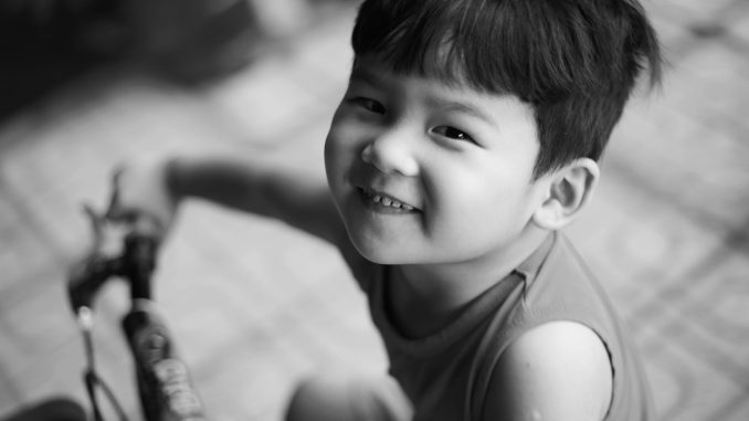 entdecken sie wichtige informationen und tipps zur ern&auml;hrung von kindern, um deren gesundes wachstum und wohlbefinden zu f&ouml;rdern. erfahren sie, welche nahrungsmittel ideal f&uuml;r die entwicklung ihrer kinder sind.