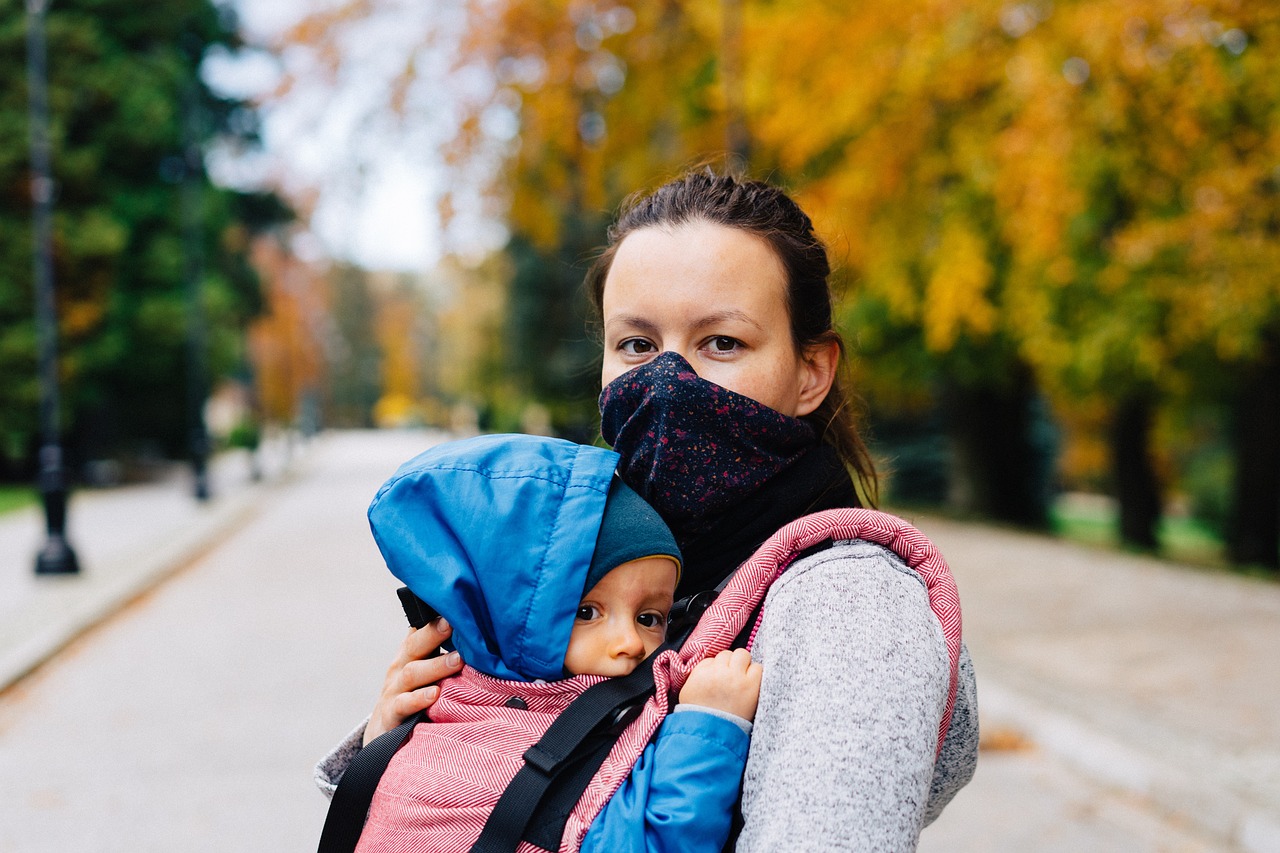 entdecken sie effektive maßnahmen zur sicherheit von kindern. erfahren sie, wie sie ihr zuhause und ihre umgebung kinderfreundlich gestalten können, um unfälle zu vermeiden und das wohl ihrer kleinen zu gewährleisten.