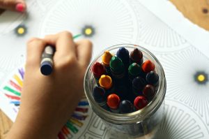 Wie bereitet man sich am besten auf den Kindergartenstart im Jahr 2025 vor?