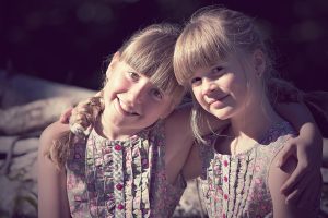 Beliebte Trends in der Kindermode 2025