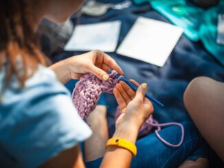 entdecken sie schritt-f&uuml;r-schritt bastelanleitungen und kreative diy-projekte f&uuml;r alle schwierigkeitsstufen.